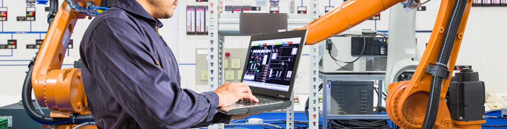Robots-vs.-Humans-in-the-Workplace-3